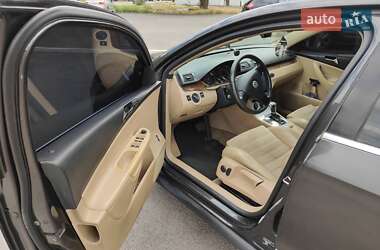 Універсал Volkswagen Passat 2006 в 