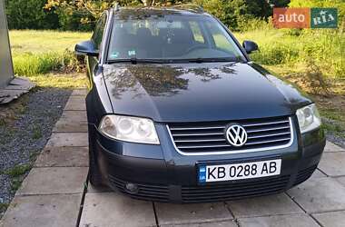 Универсал Volkswagen Passat 2003 в Литине