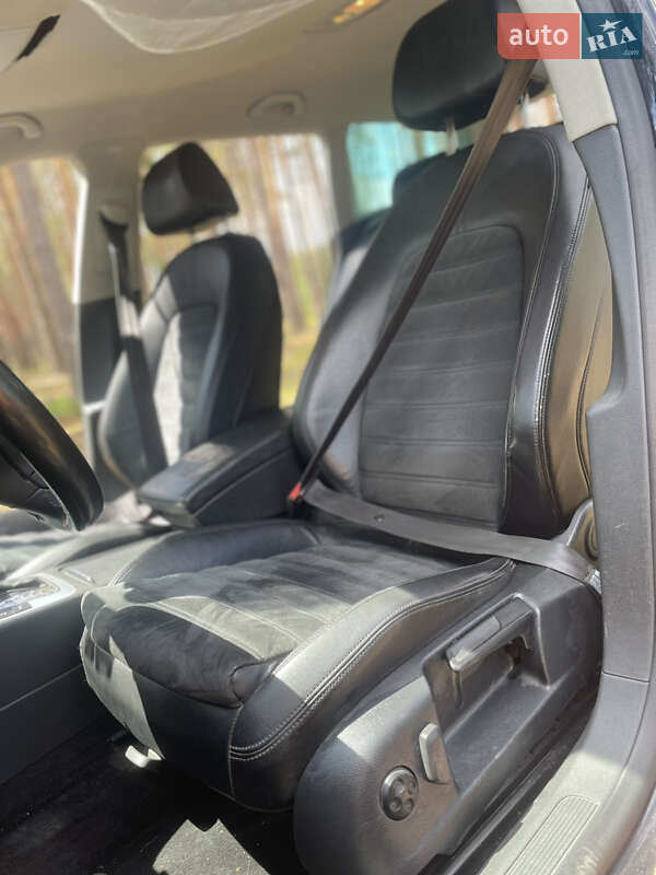 Універсал Volkswagen Passat 2009 в Луцьку