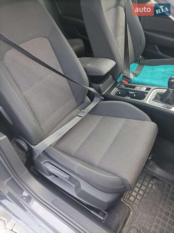 Универсал Volkswagen Passat 2017 в Меденичах