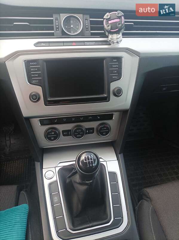 Универсал Volkswagen Passat 2017 в Меденичах