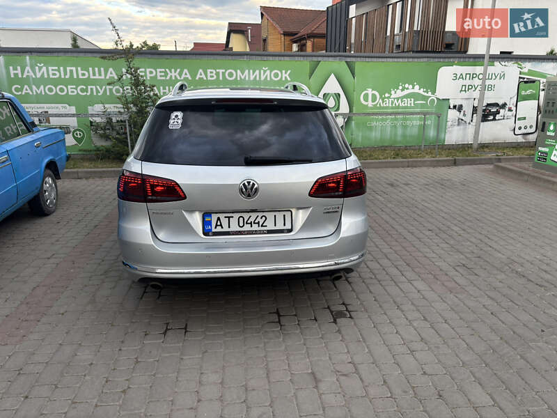Універсал Volkswagen Passat 2013 в Івано-Франківську