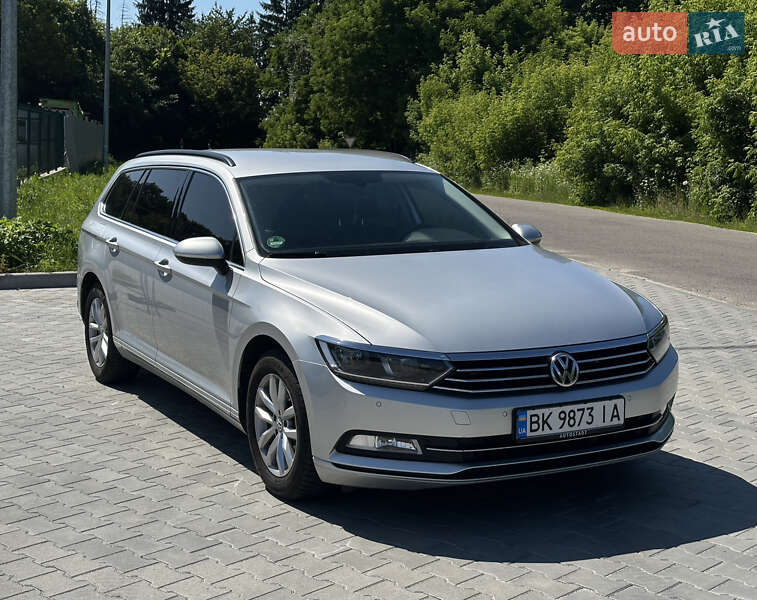 Универсал Volkswagen Passat 2018 в Дубно фото Универсал Volkswagen Passat 2018 в Дубно