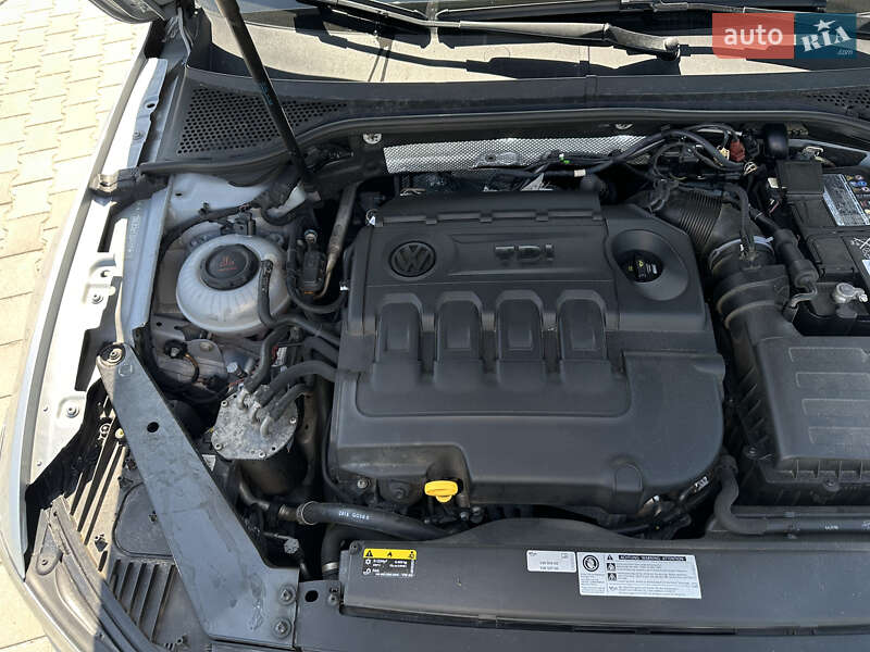 Универсал Volkswagen Passat 2018 в Дубно фото 42 Универсал Volkswagen Passat 2018 в Дубно