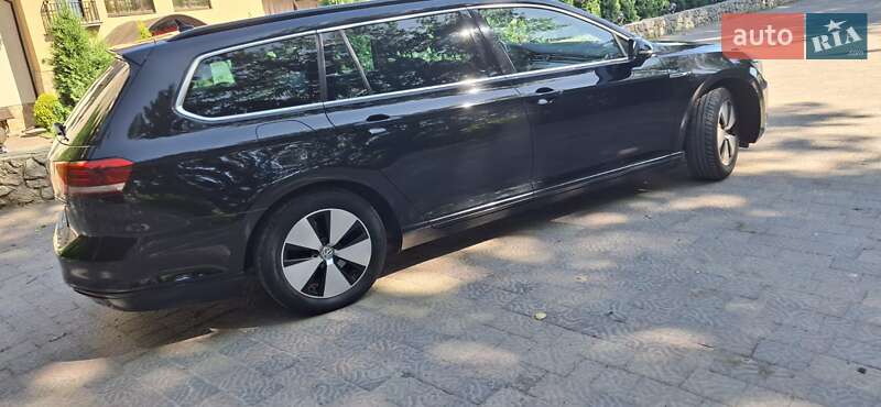 Универсал Volkswagen Passat 2016 в Тернополе