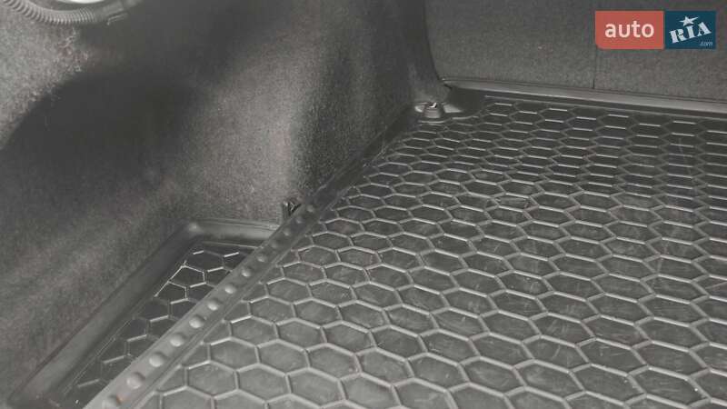 Седан Volkswagen Passat 2018 в Киеве