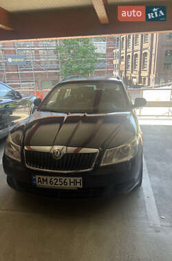 Універсал Volkswagen Passat 2011 в Бердичеві