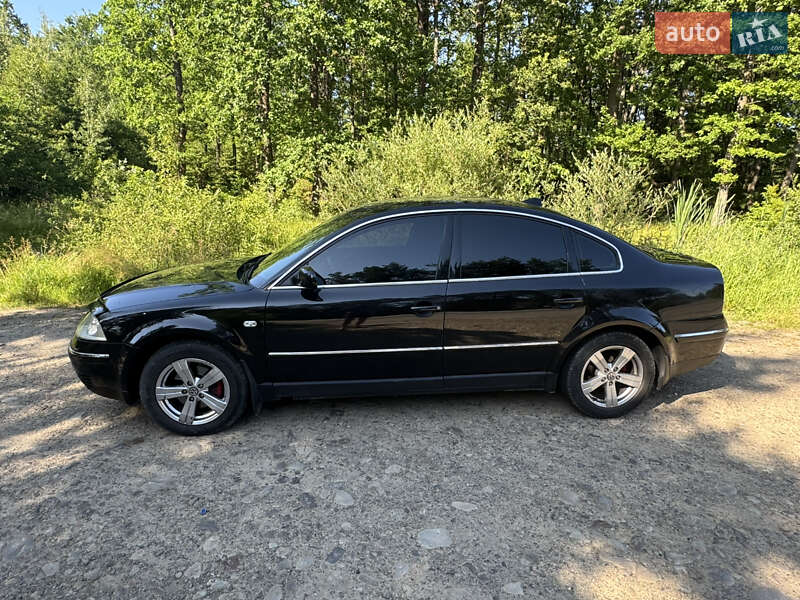 Седан Volkswagen Passat 2003 в Ивано-Франковске