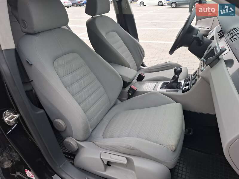 Универсал Volkswagen Passat 2006 в Умани фото 22 Универсал Volkswagen Passat 2006 в Умани