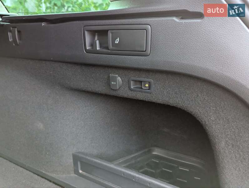 Универсал Volkswagen Passat 2017 в Вознесенске фото 15 Универсал Volkswagen Passat 2017 в Вознесенске