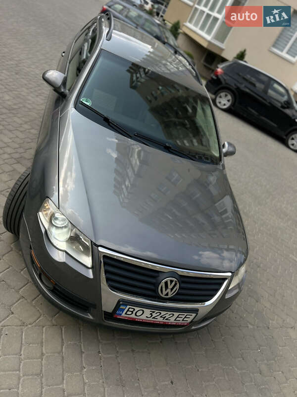 Універсал Volkswagen Passat 2005 в Тернополі
