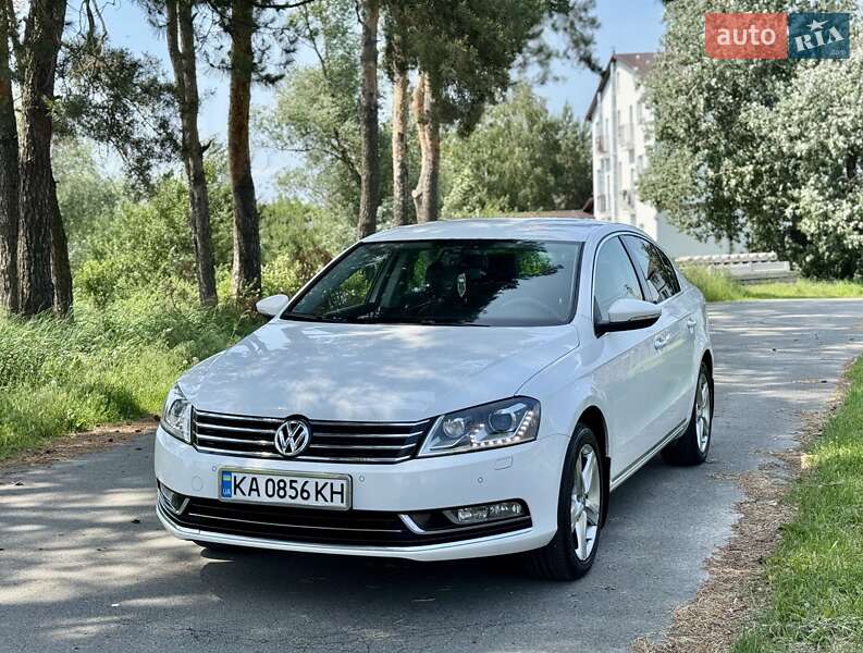 Volkswagen Passat 2011