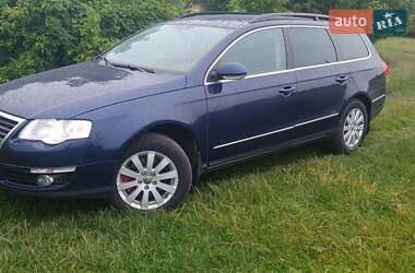Универсал Volkswagen Passat 2010 в Недригайлове