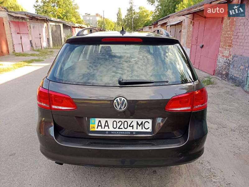 Універсал Volkswagen Passat 2012 в Білій Церкві
