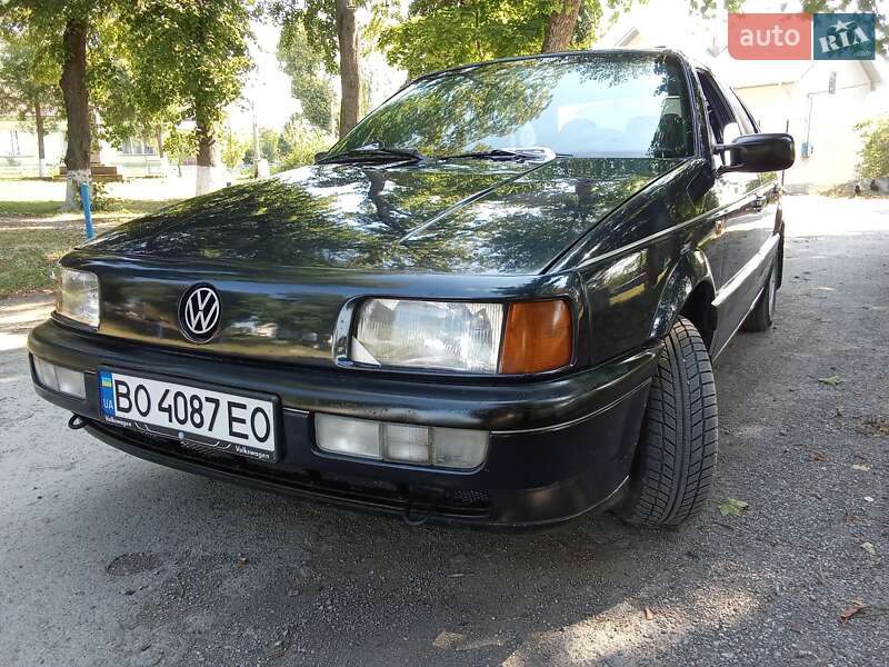 Volkswagen Passat 1989