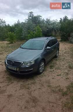 Універсал Volkswagen Passat 2006 в Покрові