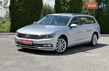 Универсал Volkswagen Passat 2017 в Ровно