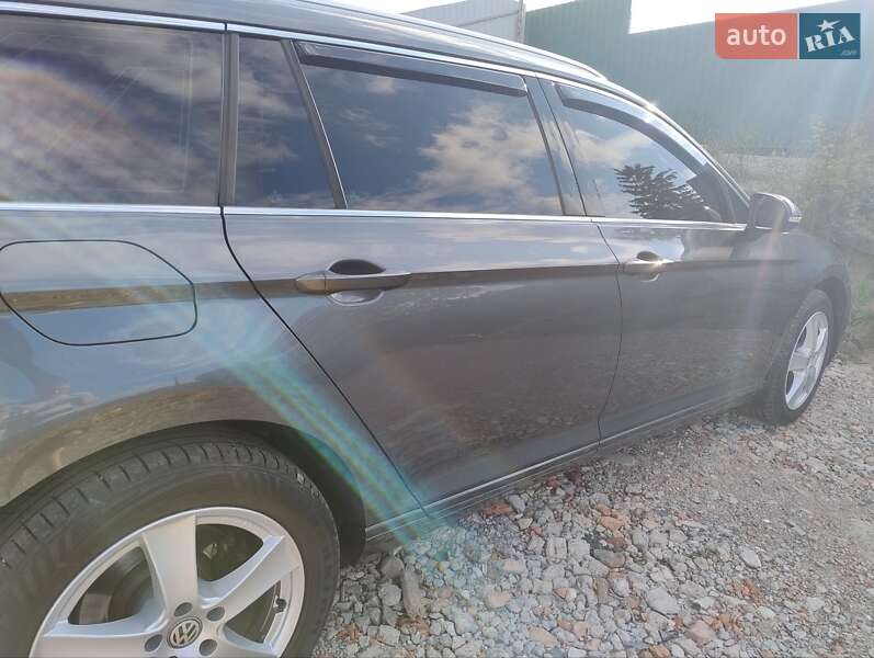 Универсал Volkswagen Passat 2016 в Умани
