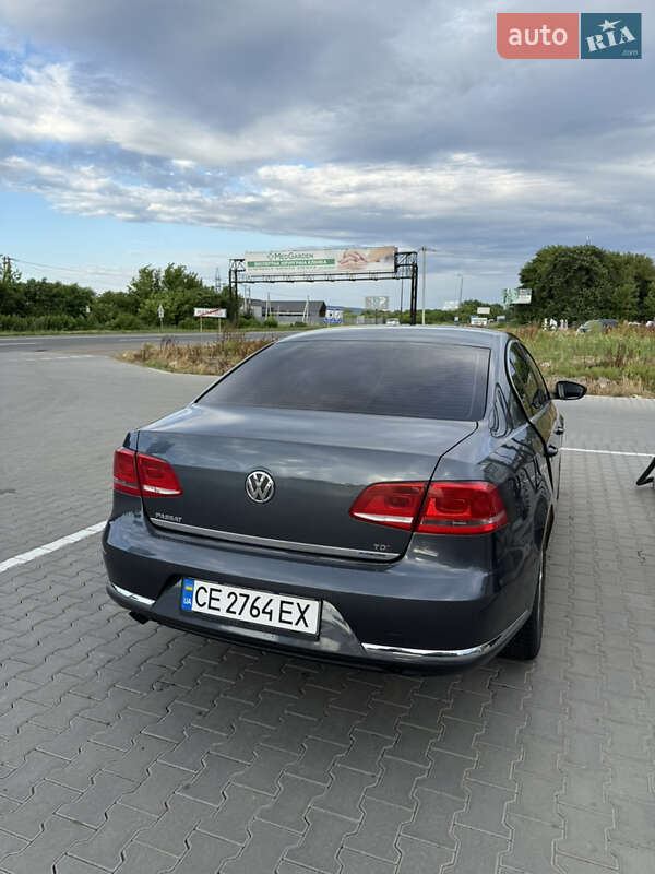Седан Volkswagen Passat 2014 в Черновцах