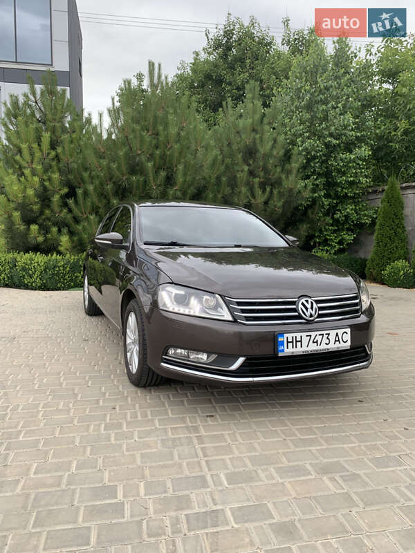 Volkswagen Passat 2013