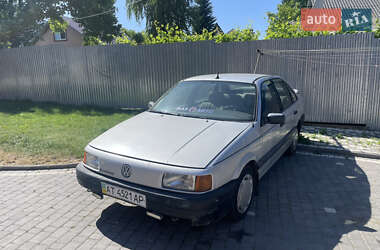 Седан Volkswagen Passat 1989 в Черновцах