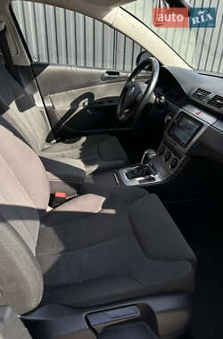 Седан Volkswagen Passat 2006 в 