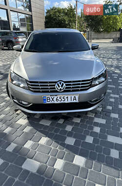 Седан Volkswagen Passat 2012 в Шепетовке