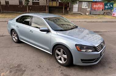 Седан Volkswagen Passat 2012 в Харькове