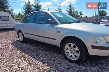 Седан Volkswagen Passat 1998 в Тернополе
