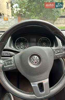 Седан Volkswagen Passat 2014 в 