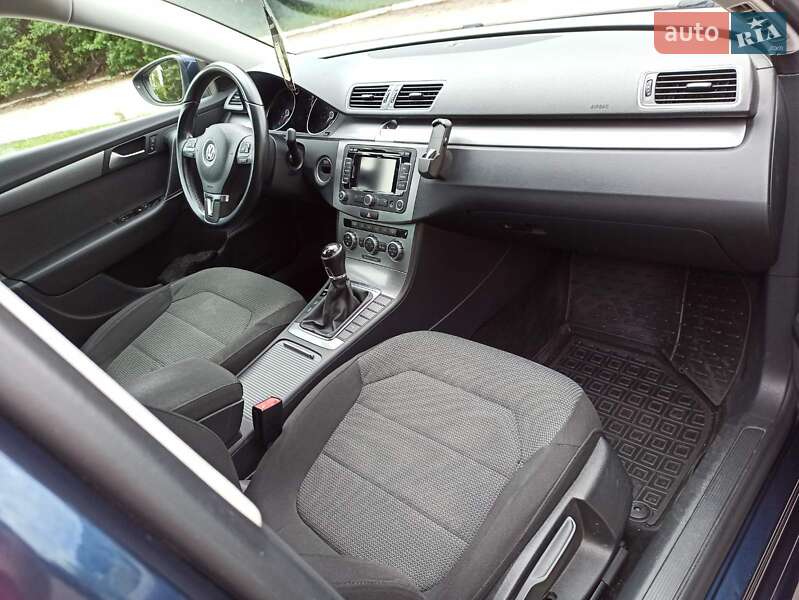 Универсал Volkswagen Passat 2014 в Тернополе