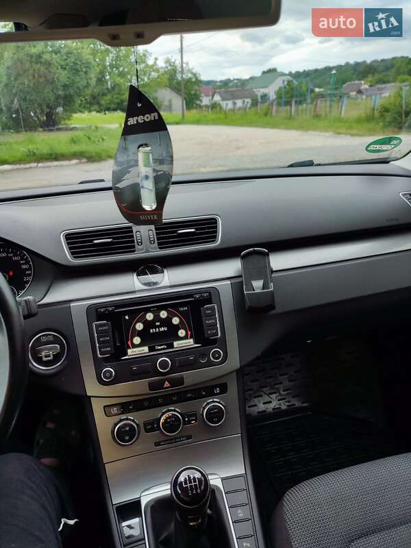 Универсал Volkswagen Passat 2014 в Тернополе