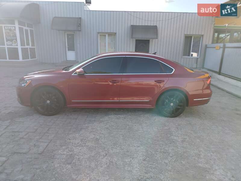 Седан Volkswagen Passat 2016 в Кагарлику