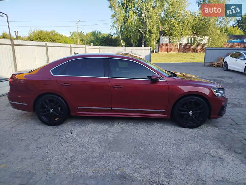 Седан Volkswagen Passat 2016 в Кагарлику
