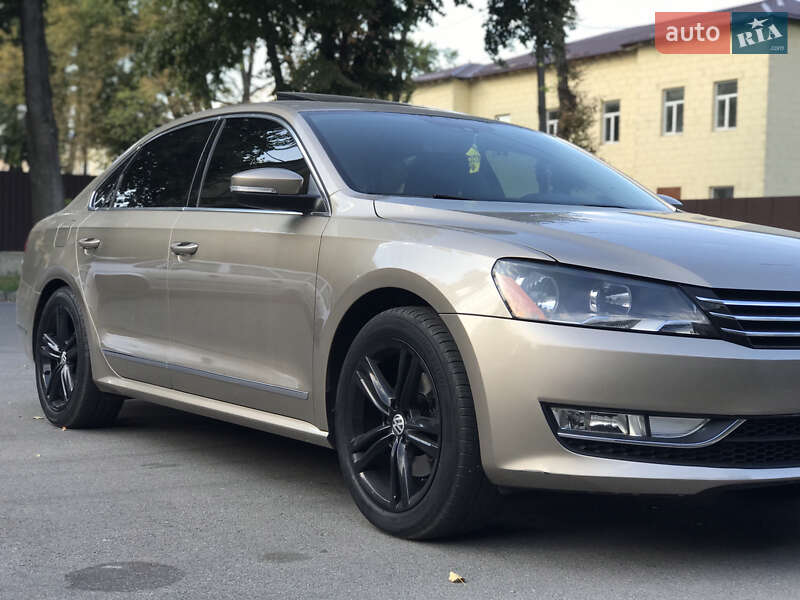Седан Volkswagen Passat 2014 в Чернігові