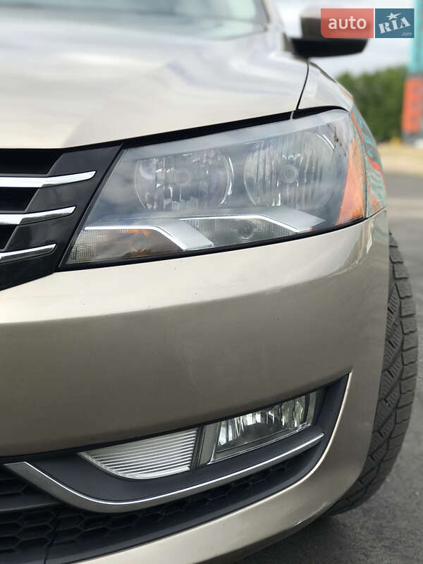 Седан Volkswagen Passat 2014 в Чернігові