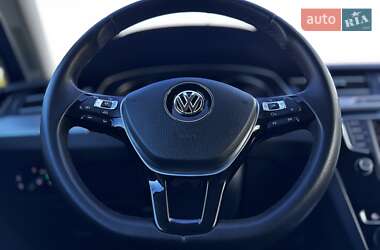 Универсал Volkswagen Passat 2017 в 