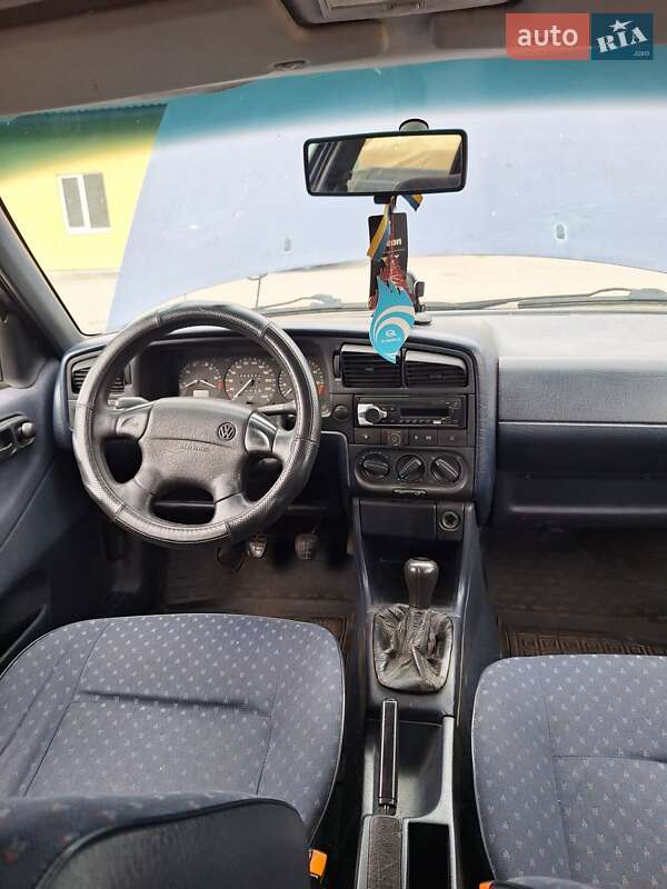 Универсал Volkswagen Passat 1995 в Черкассах