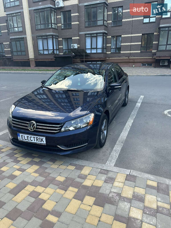 Volkswagen Passat 2013 Volkswagen Passat 2013