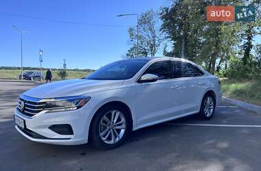 Седан Volkswagen Passat 2020 в 