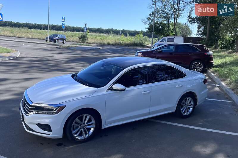 Седан Volkswagen Passat 2020 в 