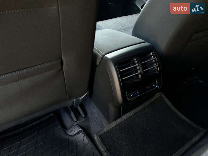 Седан Volkswagen Passat 2017 в Кролевце