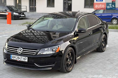 Седан Volkswagen Passat 2012 в Львове