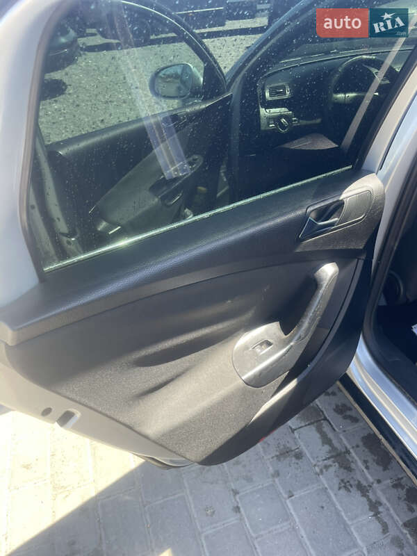 Универсал Volkswagen Passat 2006 в Львове