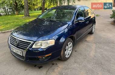 Седан Volkswagen Passat 2006 в Ровно
