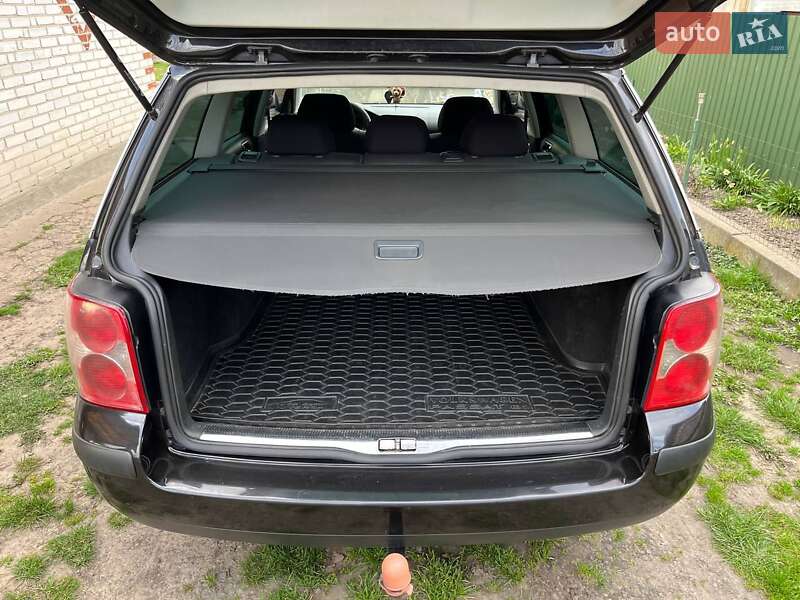 Универсал Volkswagen Passat 2004 в Львове