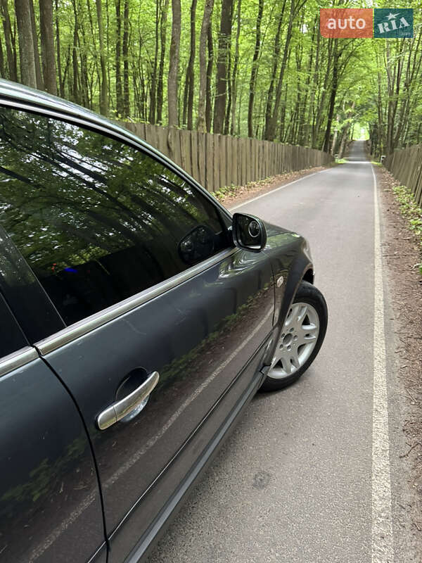 Седан Volkswagen Passat 2002 в Луцке фото 18 Седан Volkswagen Passat 2002 в Луцке