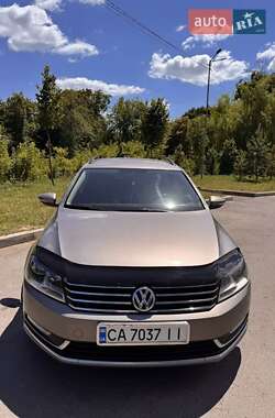 Універсал Volkswagen Passat 2011 в Умані