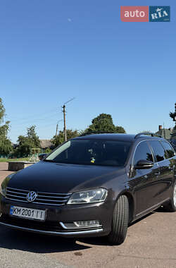 Универсал Volkswagen Passat 2011 в 