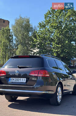 Универсал Volkswagen Passat 2011 в 